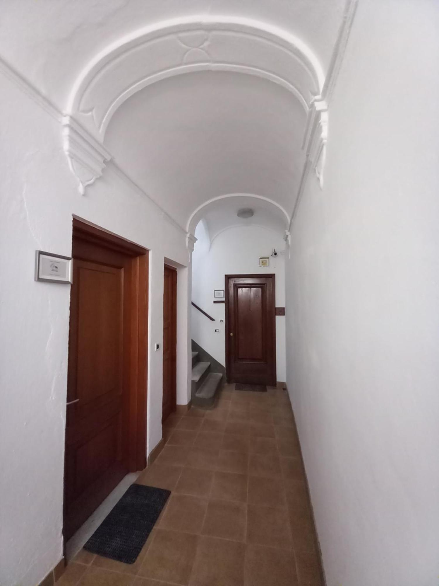 Sam'S Getaway Apartment Mondovi Exterior photo